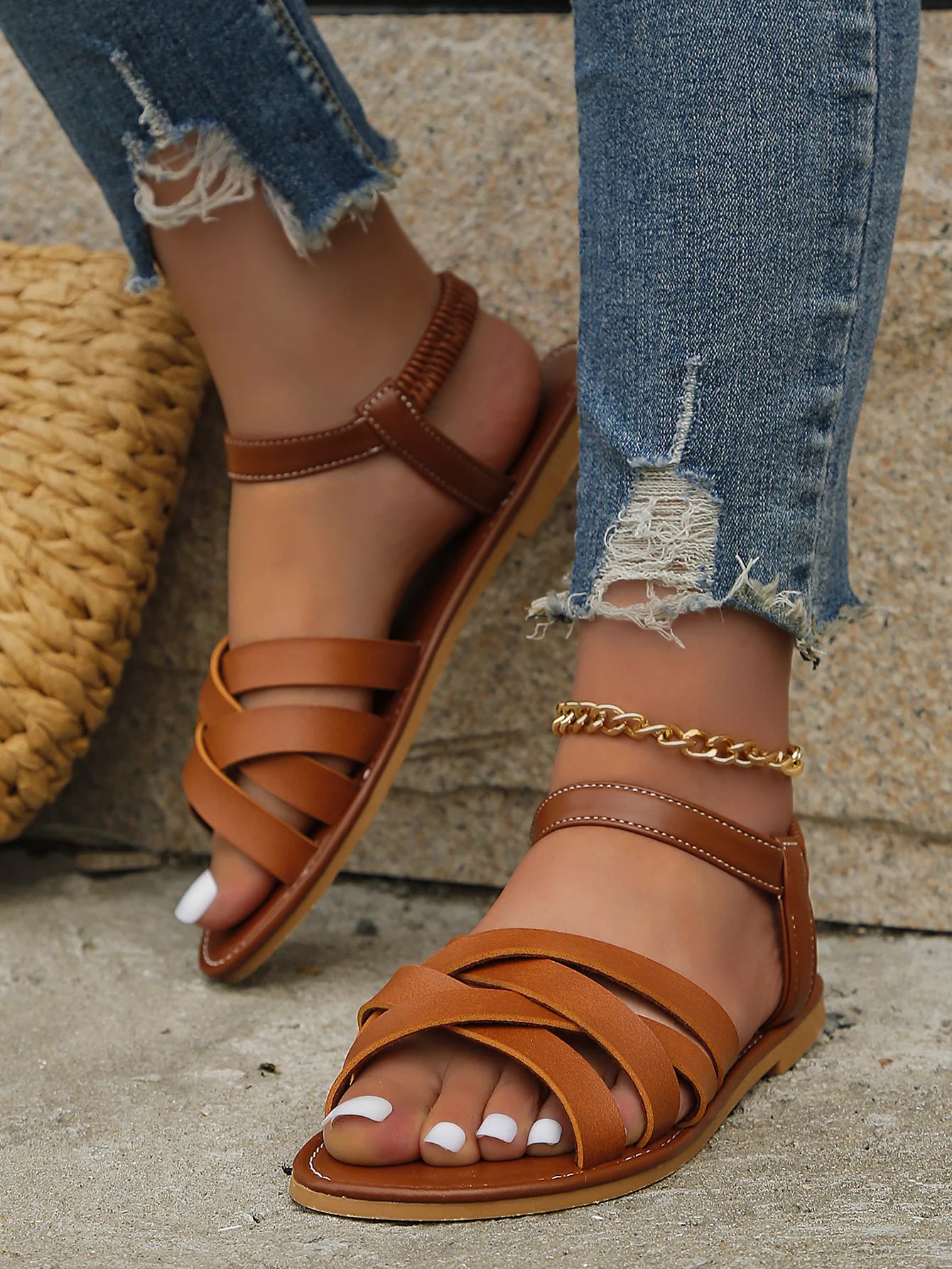 Summer New Women's Flat Bottom Roman Strap Sandals with Non slip Rubber Soles Fashion Women's Shoes [FR-W06]