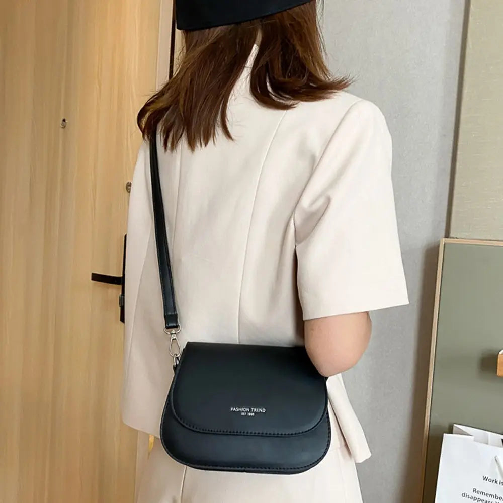Trendy Saddle Shoulder Bag Women PU Leather Crossbody Bag Simple Solid Color Flap Messenger Bag Fashion Handbags Pouch