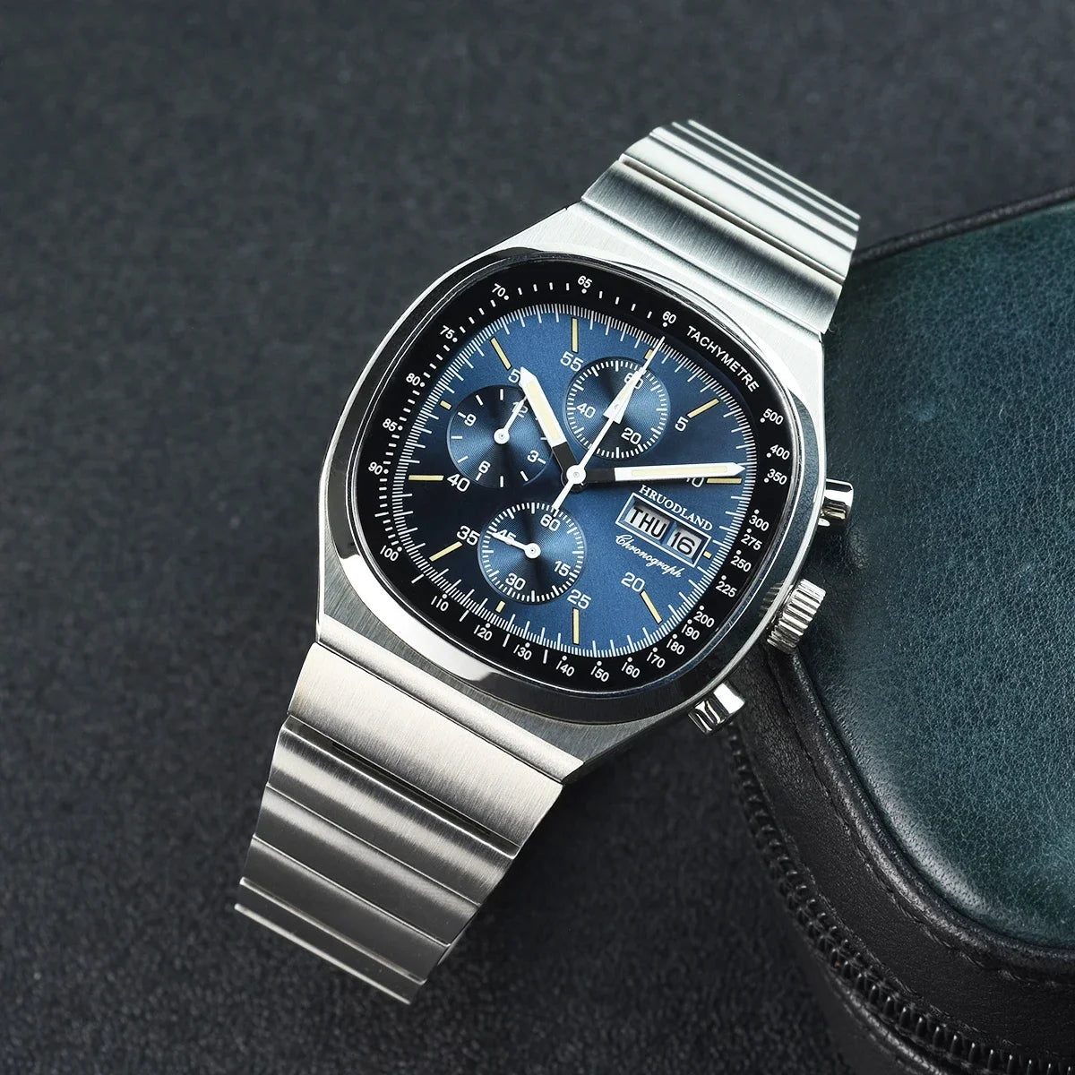 Hruodland 2023 New Vinatge Quartz Chronograph Men Watches Sapphire Glass Blue Black Stainless Steel Fashion Wristwatch for Men